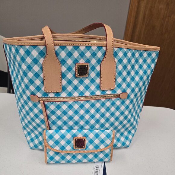 Dooney & Bourke Tote & Wallet - Picture 1 of 7